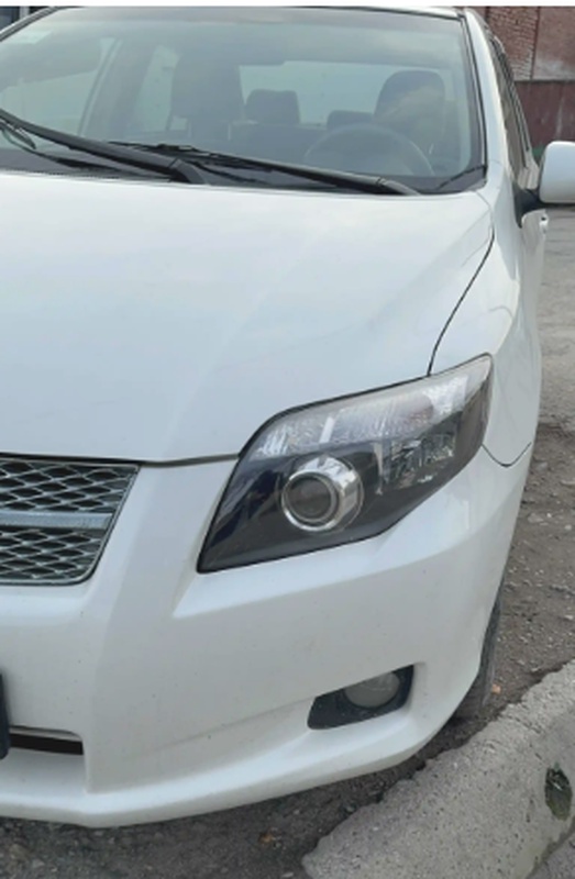 Передние фары se для Toyota Axio/Fielder